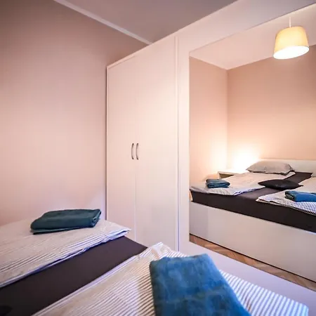 Apartment Jules' Sunny, Spacious And Sibiu