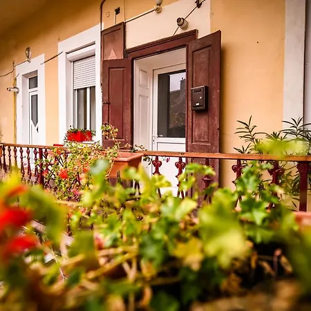 Apartment Jules' Sunny, Spacious And Sibiu